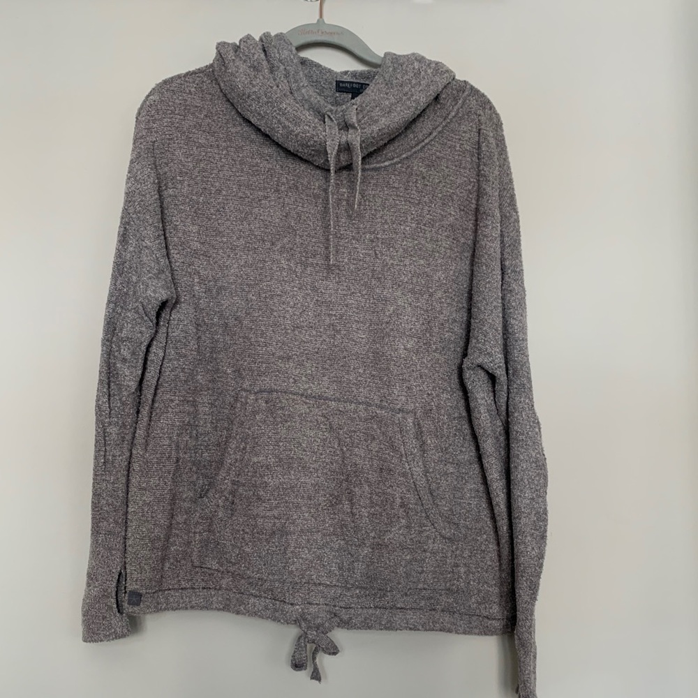 EUC chenille sweater